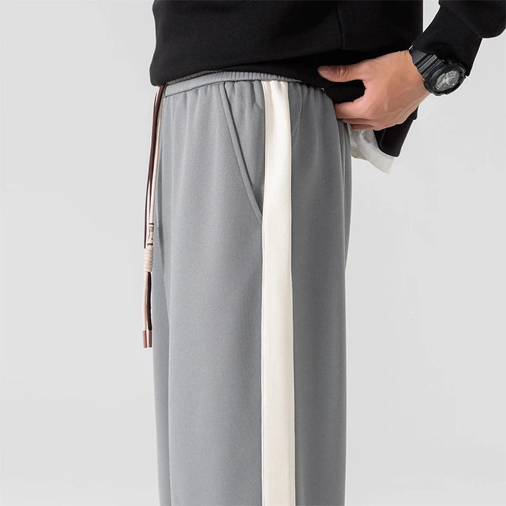 Finseth Sweatpants